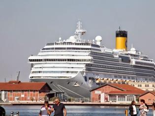 Φωτογραφία για Το πρώτο κρουαζιερόπλοιο για το 2014 καταφτάνει στη Θεσσαλονίκη με 2.000 τουρίστες