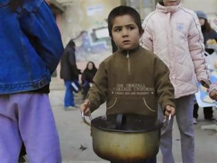 Φωτογραφία για Εκθεση-σοκ της UNICEF: Σε συνθήκες φτώχειας ζουν 686.000 παιδιά στην Ελλάδα!