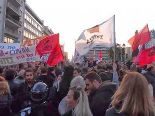 Φωτογραφία για Ο ριζοσπαστισμός και η ρήξη είναι η λύση και όχι το πρόβλημα!