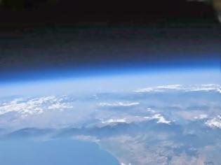 Φωτογραφία για Μπαλόνι σκάει στα 33.923 μέτρα με θέα τον Όλυμπο [photos]