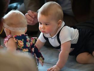 Φωτογραφία για Χάζεψαν στη Νέα Ζηλανδία με τον μικρό πρίγκιπα - Γκρινιάρης, ατρόμητος, επίμονος, κέρδισε ξανά τις εντυπώσεις