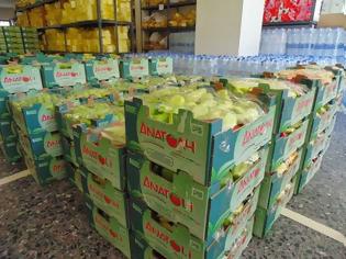 Φωτογραφία για Διανομή τροφίμων από το Κοινωνικό Παντοπωλείο της Περιφέρειας Κρήτης σε Ηράκλειο και Μοίρες Μ. Δευτέρα και Μ. Τρίτη