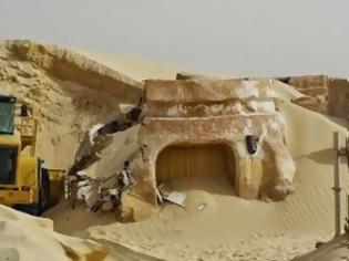 Φωτογραφία για Τυνησία: Η άμμος απειλεί να καταπιεί τον πλανήτη «Τατουίν»