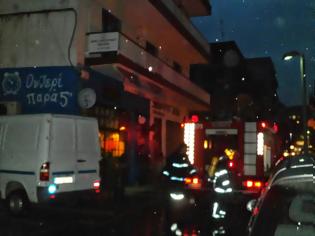 Φωτογραφία για Καμινάδα τζακιού τυλίχτηκε στις φλόγες στο κέντρο της Ξάνθης! [Video - Photos]