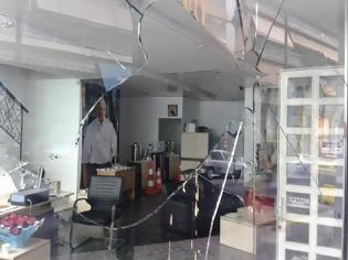 Φωτογραφία για Ανακοίνωση σχετικά με την επίθεση στα εκλογικά γραφεία στον Βύρωνα