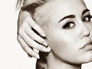 Φωτογραφία για Κινδυνεύει με έμφραγμα η Miley Cyrus!