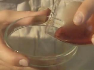 Φωτογραφία για Τι κάνει το δηλητήριο φιδιού στο αίμα σας [video]