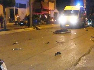 Φωτογραφία για Τροχαίο ατύχημα λίγο μετά την Ανάσταση στο κέντρο της Τρίπολης (video)
