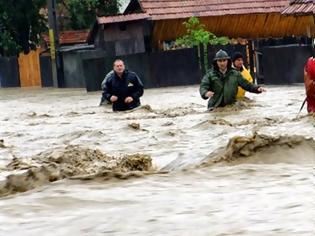 Φωτογραφία για Ρουμανία: Τέσσερις άνθρωποι έχασαν τη ζωή τους από τις πλημμύρες