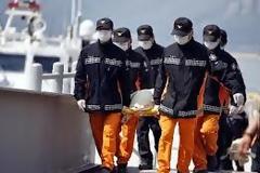 Με σπασμένα δάχτυλα τα περισσότερα θύματα του ναυαγίου στη Νότια Κορέα