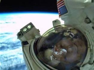 Φωτογραφία για Selfie από το… διάστημα