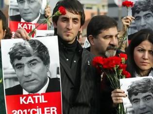Φωτογραφία για Αρμένιοι και άλλοι μειονοτικοί νιώθουν παρείσακτοι στην Τουρκία