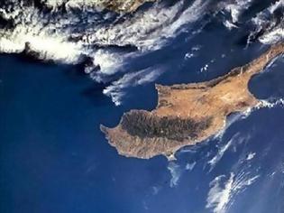 Φωτογραφία για Δημοψηφίσματα σε Κύπρο και Κριμαία: Δύο μέτρα και δύο σταθμά