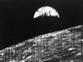 Φωτογραφία για Χάκερς διασώζουν φωτογραφίες της Σελήνης