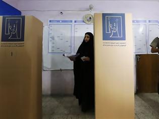 Φωτογραφία για Με επιθέσεις ανταρτών και νεκρούς ξεκίνησαν οι εκλογές στο Ιράκ