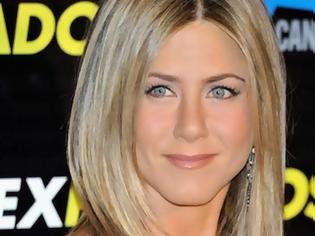 Φωτογραφία για Θα τρομάξεις! Δες πως ήταν η Jennifer Aniston σε νεαρή ηλικία και πριν τις πλαστικές! [photos]