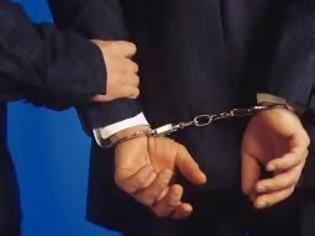 Φωτογραφία για Στα χέρια της αστυνομίας άντρας που ήταν καταζητούμενος για χρηματιστηριακή απάτη