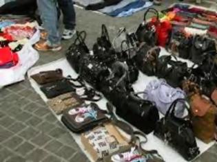 Φωτογραφία για Τσάντες-«μαϊμού» εντόπισε η Αστυνομία σε παζάρι στην Λάρνακα
