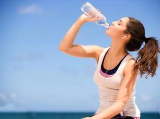 Φωτογραφία για 6 τρόποι για να πίνεις περισσότερο νερό