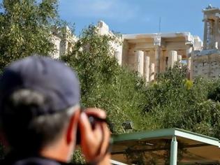Φωτογραφία για Infobank Hellastat: Πάνω από 18,5 εκατ. τουρίστες φέτος