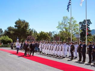 Φωτογραφία για Δηλώσεις ΥΕΘΑ Δημήτρη Αβραμόπουλου και ΥΠΑΜ Κυπριακής Δημοκρατίας Χριστόφορου Φωκαΐδη μετά τη συνάντησή τους στο ΥΠΕΘΑ