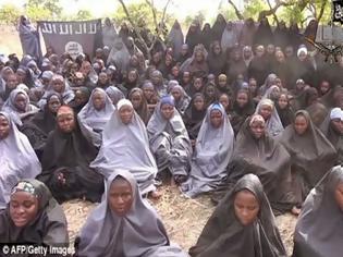 Φωτογραφία για VIDEO με τα εκατοντάδες κορίτσια που απήχθησαν στη Νιγηρία