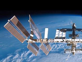 Φωτογραφία για Αντί-αντίποινα από τη Μόσχα: Θέτει θέμα λειτουργίας για τον Διεθνή Διαστημικό Σταθμό