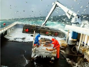 Φωτογραφία για Η δύσκολη δουλειά των ψαράδων στην Αλάσκα! [photos]