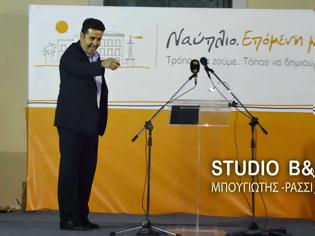 Φωτογραφία για Ενθουσιασμός για την νίκη στο εκλογικό κέντρο του Δ.Κωστούρου στο Ναύπλιο