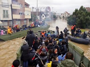 Φωτογραφία για «Δίπλα στο λαό της Σερβίας» ο Ολυμπιακός