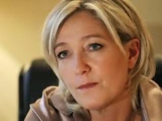 Φωτογραφία για Η Marine Le Pen θέλει να γίνει αντιπρόεδρος μια νέας ακροδεξιάς ομάδας στην επόμενη Ευρωβουλή
