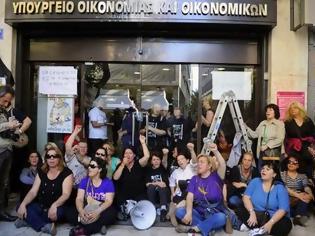 Φωτογραφία για Απορρίφθηκε από τον Άρειο Πάγο η πρώτη αίτηση του ΥΠ.ΟΙΚ για τις καθαρίστριες