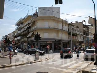 Φωτογραφία για Φανάρια δίχως... νόημα στον Πύργο!