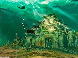 Φωτογραφία για Η αρχαία πόλη της Κίνα που παραμένει μέχρι και σήμερα αναλλοίωτη στο βυθό της θάλασσας [photos]