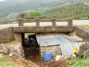 Φωτογραφία για Θρήνος για 54χρονο άντρα που κρεμάστηκε σε δέντρο στην Αμφίκλεια!