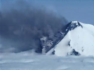 Φωτογραφία για «Ξύπνησε» το ηφαίστειο Παβλόφ στην Αλάσκα