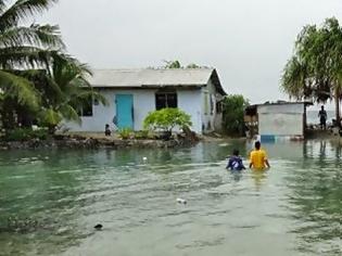 Φωτογραφία για Μακάβριο εύρημα στα Νησιά Μάρσαλ: Οι πλημμύρες ξέβρασαν νεκρούς από τον Β' Παγκόσμιο Πόλεμο