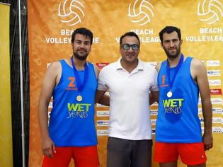Φωτογραφία για Οι σαντορινιοί Κουτσογιαννόπουλος, Κελίδης τον τίτλο στο amateur ανδρών του Beach Volley League
