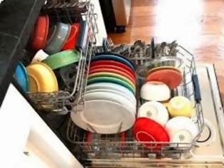 Φωτογραφία για Τα 11 αντικείμενα που απαγορεύεται να μπουν στο πλυντήριο πιάτων