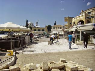 Φωτογραφία για Συνεχίζονται οι εργασίες πεζοδρόμησης στο Πορτοχέλι