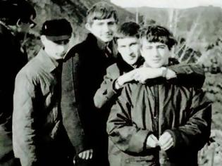 Φωτογραφία για Μοναδικά φωτογραφικά ντοκουμέντα από το παρελθόν των διασήμων – Φωτογραφίες που δεν έχετε ξανά δει [photos]