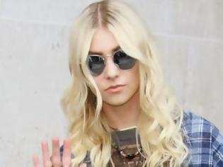 Φωτογραφία για Η Taylor Momsen περιοδεύει στην Ευρώπη [photos]