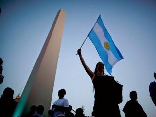 Φωτογραφία για Διαπραγμάτευση με τους δανειστές της θέλει η Αργεντινή