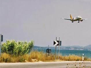 Φωτογραφία για Ποιες εταιρείες κολοσσοί κοντράρονται για τα περιφερειακά αεροδρόμια της Ελλάδας