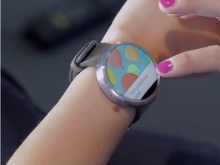 Φωτογραφία για Moto 360. Δίλεπτο χορταστικό επίσημο video για το πανέμορφο Android Wear smartwatch!
