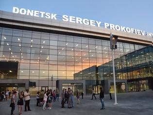 Φωτογραφία για Δείτε το αεροδρόμιο του Ντονέτσκ μετά τις σφοδρές μάχες [photos]