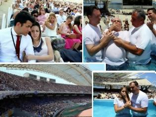 Φωτογραφία για Όλα όσα έγιναν στη συνέλευση 40.000 μαρτύρων του Ιεχωβά στο ΟΑΚΑ - Η τελετή βάφτισης 337 ατόμων στις πισίνες του σταδίου