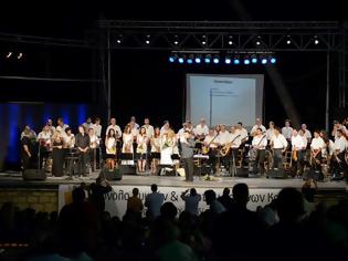 Φωτογραφία για Δήμος Μαλεβιζίου: 3 ορχήστρες, 2 χορωδίες και 100 μαντολίνα σε ένα Φεστιβάλ για τον Γκρέκο