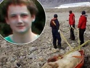 Φωτογραφία για Σοκαριστικός θάνατος για 17χρονο - Πολική αρκούδα τον έσυρε έξω από τη σκηνή του και τον σκότωσε [photos]
