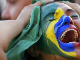 Φωτογραφία για Τα ανέκδοτα μετά το 7-1 κατά της Βραζιλίας - Φέτος οι Βραζιλιάνοι θα κάνουν διακοπές στα Επτάνησα
